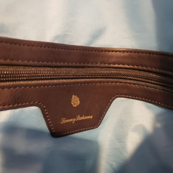 Tommy Bahama Red and Blue Leaf Print Tote - Picture 5 of 8